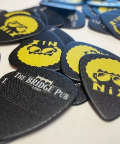Alternative view of Púas PROGRIP personalizadas negras de Delrin